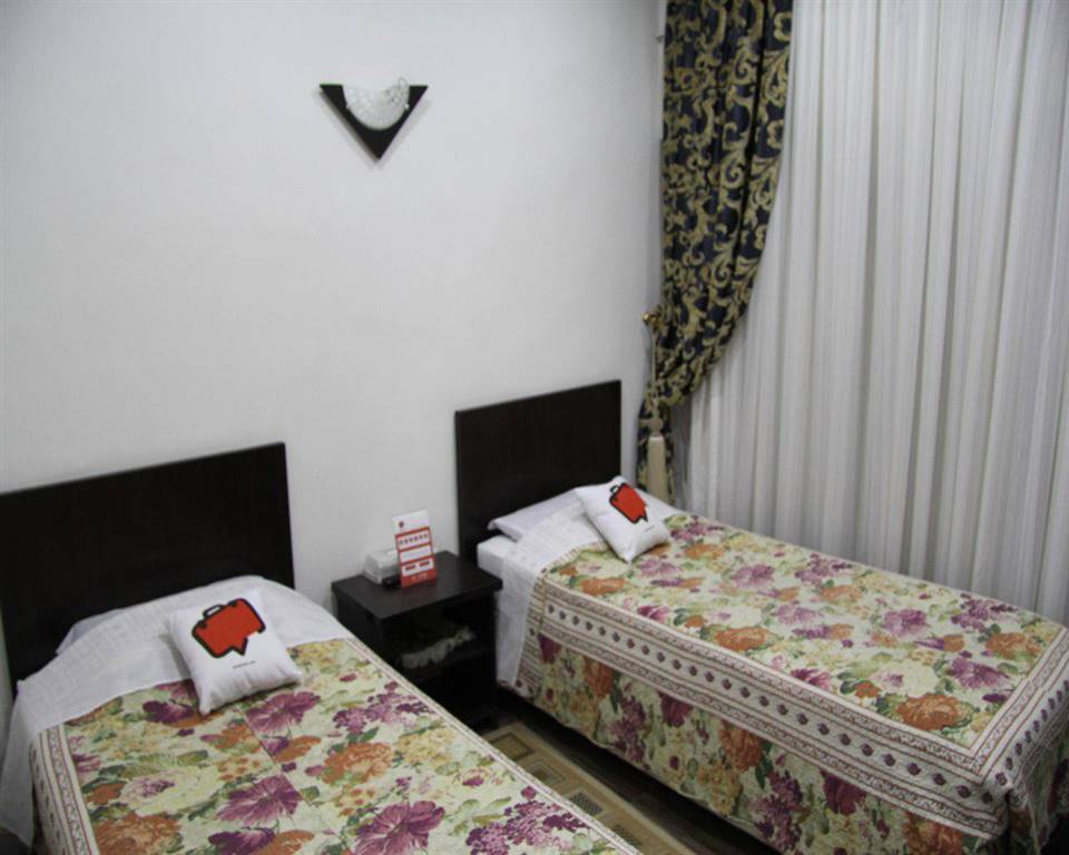 room with two single bed